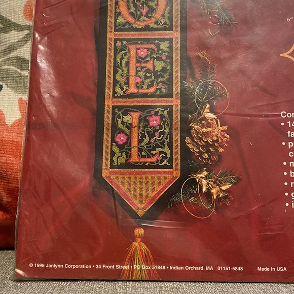 New Janlynn Christmas Cross Stitch Kit 65-10 Noel Bell Pull vtg 1996 - Picture 4 of 5